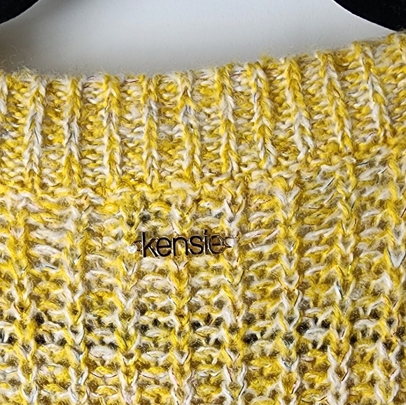 Kensie Yellow Metallic Knit Cozy Sweater Size XL - Picture 5 of 9